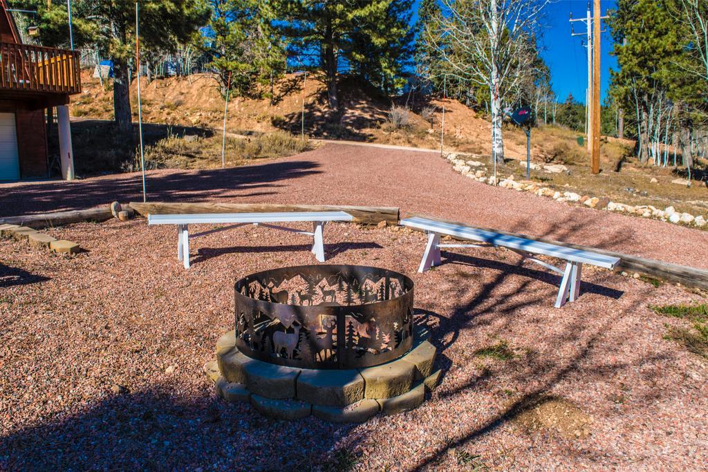 Вилла Aspen Meadow Cabin Duck Creek Village Экстерьер фото