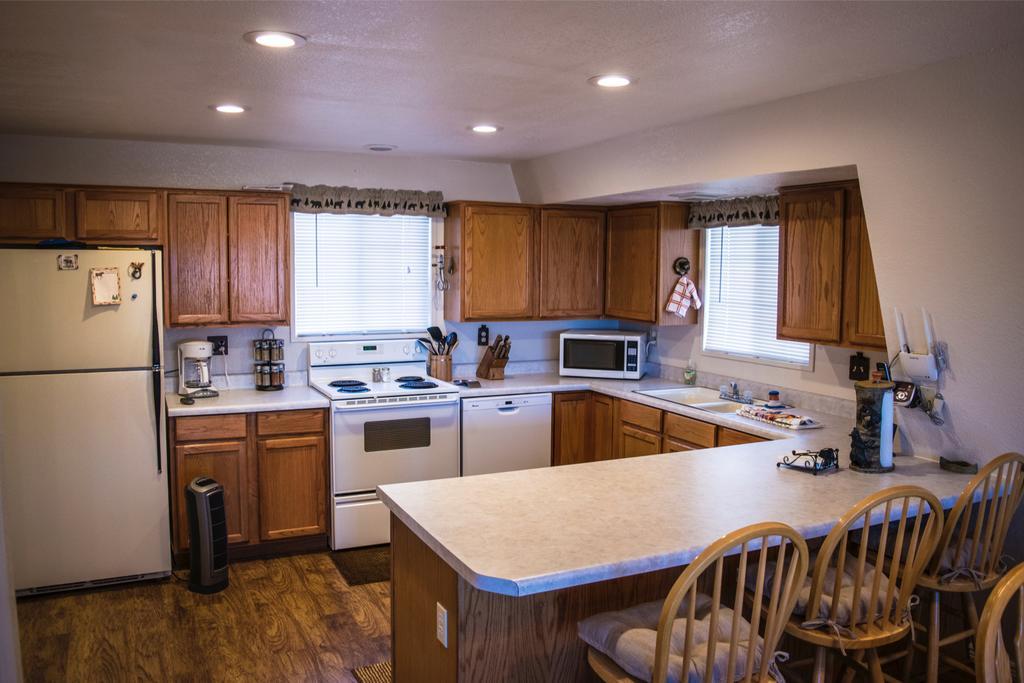 Вилла Aspen Meadow Cabin Duck Creek Village Экстерьер фото